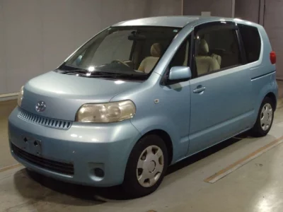 Toyota PORTE  с аукциона в Японии