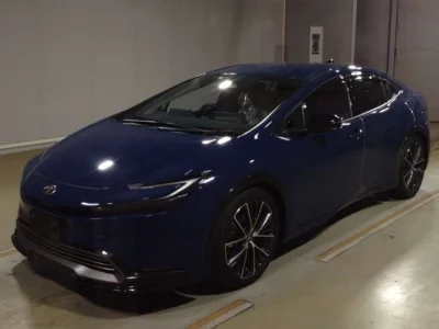 Toyota Prius  с аукциона в Японии