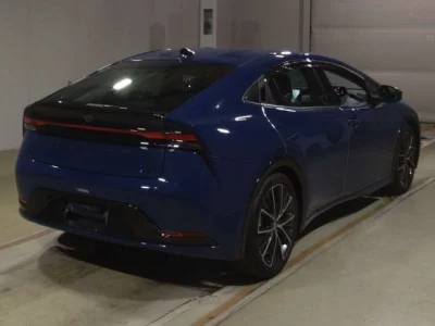 Toyota Prius  с аукциона в Японии