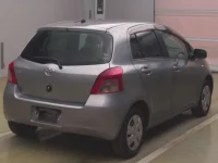 Toyota VITZ лот № 74101 оценка 3.5  с аукциона в Японии 1