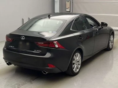 Lexus IS  с аукциона в Японии