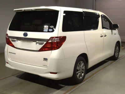 Toyota ALPHARD  с аукциона в Японии