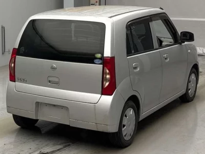 Nissan PINO  с аукциона в Японии