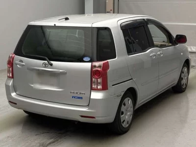 Toyota RAUM