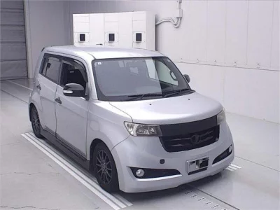 Toyota bB