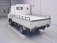 Toyota DYNA лот № 2082 оценка R  с аукциона в Японии 1