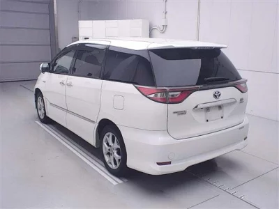 Toyota Estima Hybrid
