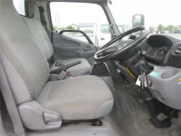 Toyota DYNA лот № 3017 оценка 4  с аукциона в Японии 4