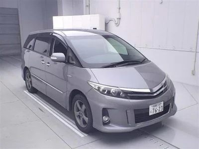 Toyota ESTIMA HYBRID