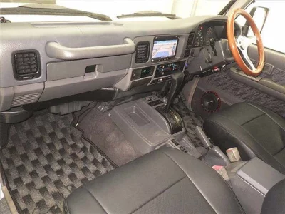 Toyota LAND CRUISER PRADO  с аукциона в Японии