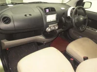 Toyota PASSO лот № 10005 оценка 3  с аукциона в Японии 3