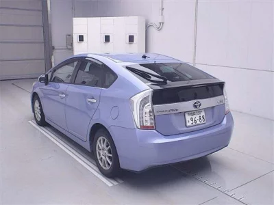 Toyota PRIUS PHV