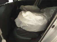 Toyota VITZ лот № 70117 оценка 3.5  с аукциона в Японии 6