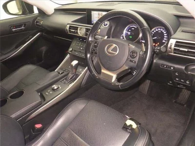 Lexus IS