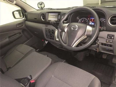 Nissan CARAVAN VAN