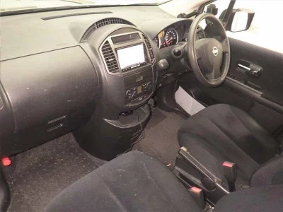 Nissan Lafesta