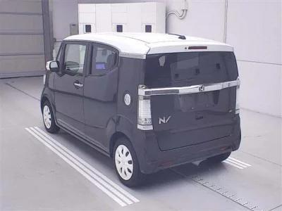 Honda N BOX SLASH