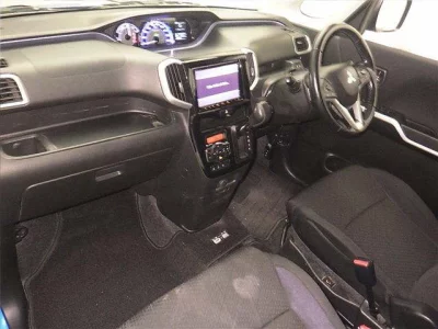 Mitsubishi DELICA D2