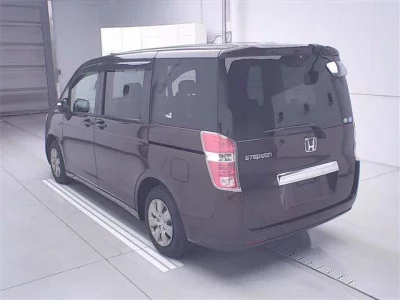 Honda STEP WAGON