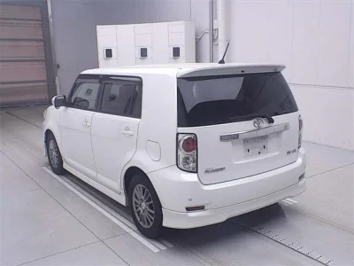 Toyota COROLLA RUMION