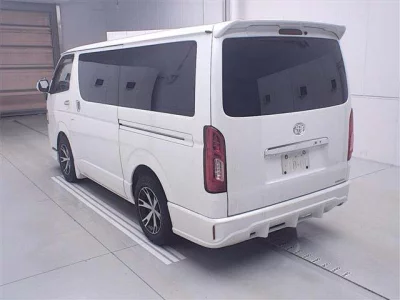 Toyota REGIUS ACE VAN