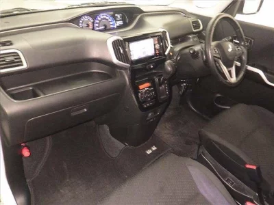 Mitsubishi DELICA D2