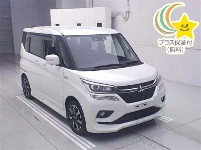 Mitsubishi DELICA D2