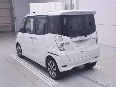 Mitsubishi eK X Space