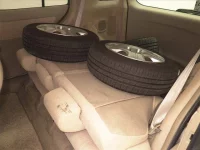 Toyota RAUM лот № 70260 оценка 3.5  с аукциона в Японии 6