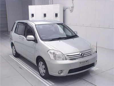 Toyota Raum