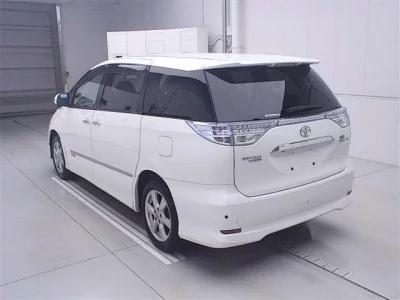 Toyota ESTIMA HYBRID