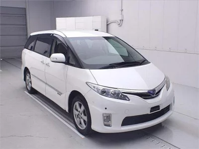 Toyota ESTIMA HYBRID