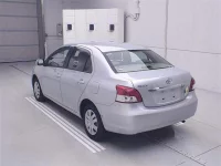 Toyota BELTA лот № 30122 оценка R  с аукциона в Японии 1