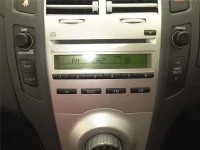 Toyota VITZ лот № 70362 оценка 3.5  с аукциона в Японии 5