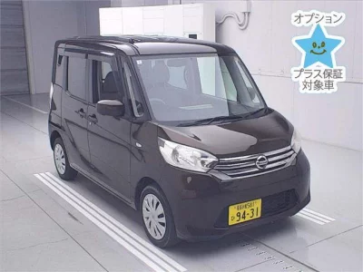 Nissan Dayz Roox