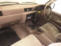 Toyota LAND CRUISER лот № 8480 оценка 3.5  с аукциона в Японии 3