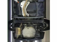 Toyota PRIUS ALPHA лот № 70429 оценка 3  с аукциона в Японии 9