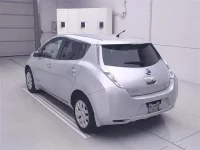 Nissan LEAF лот № 80673 оценка ***  с аукциона в Японии 1