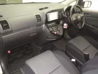 Toyota WISH лот № 70430 оценка 3.5  с аукциона в Японии 3