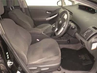 Toyota Prius лот № 60369 оценка 3.5  с аукциона в Японии 4