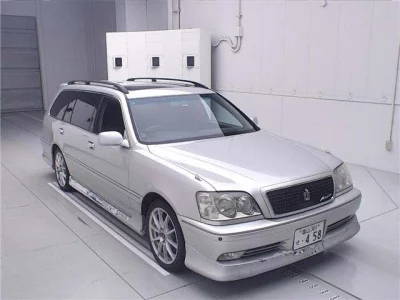 Toyota CROWN ESTATE