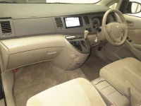 Toyota ISIS лот № 70448 оценка 3.5  с аукциона в Японии 3