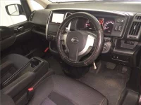 Nissan SERENA лот № 10068 оценка R  с аукциона в Японии 2