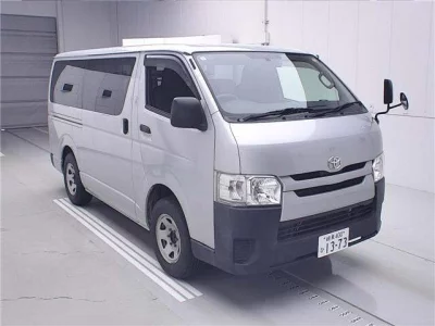 Toyota REGIUS ACE VAN