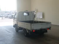 Toyota DYNA лот № 1242 оценка 3  с аукциона в Японии 1