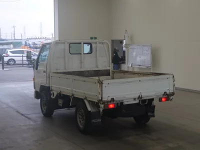 Toyota HIACE TRUCK