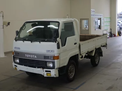 Toyota HIACE TRUCK