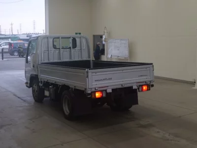 Nissan ATLAS  с аукциона в Японии