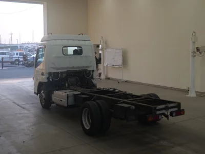 Mitsubishi Fuso Canter