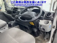 Toyota DYNA лот № 51037 оценка 3  с аукциона в Японии 3